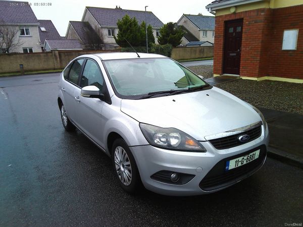 Ford Focus Hatchback, Diesel, 2011, Silver