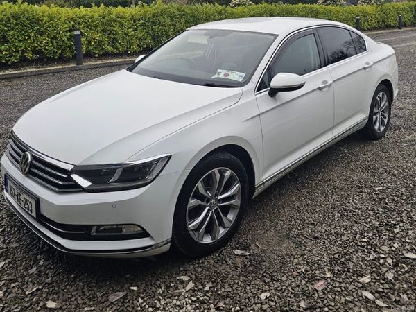 Volkswagen Passat Saloon, Diesel, 2015, White