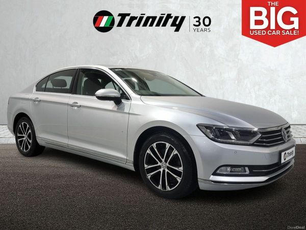 Volkswagen Passat Saloon, Diesel, 2018, Silver