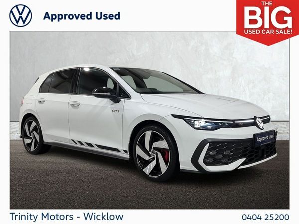 Volkswagen Golf Hatchback, Petrol, 2025, White