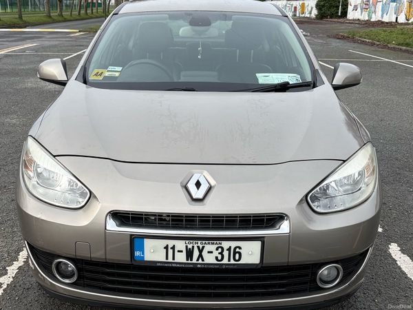 Renault Fluence Saloon, Diesel, 2011, Gold