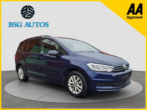 Volkswagen Touran MPV, Petrol, 2016, Blue