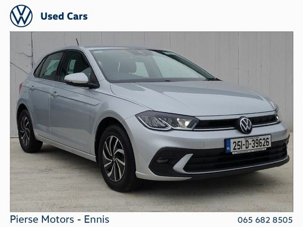 Volkswagen Polo Hatchback, Petrol, 2025, Silver