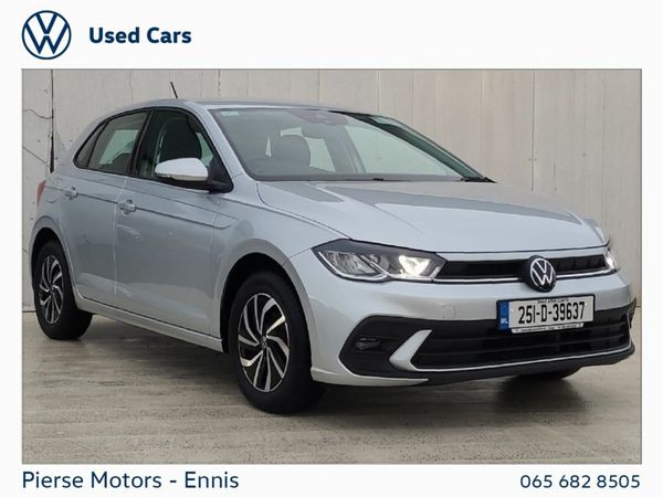 Volkswagen Polo Hatchback, Petrol, 2025, Silver
