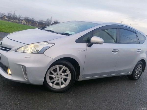 Toyota Prius MPV, Petrol Hybrid, 2014, Silver