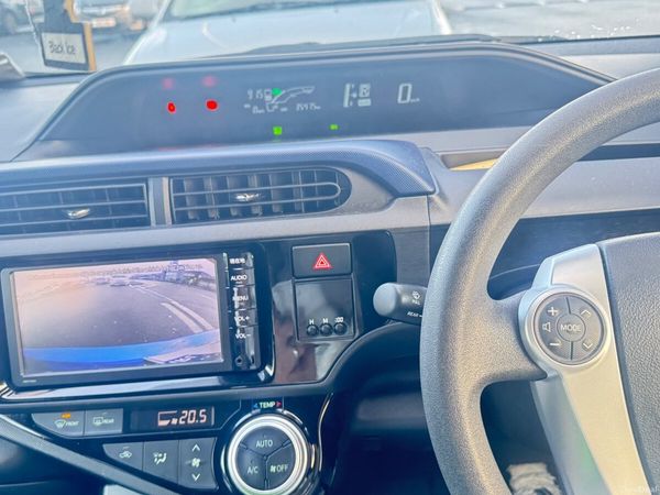 Toyota Aqua Hatchback, Petrol Hybrid, 2016, Blue