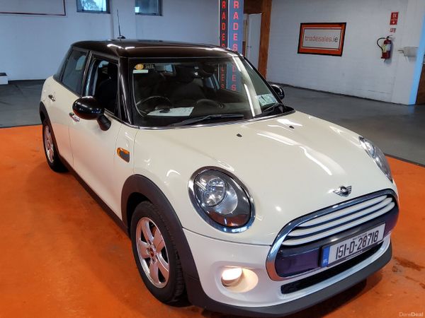 Mini Cooper Hatchback, Diesel, 2015, White