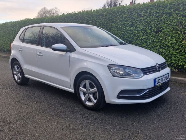 Volkswagen Polo Hatchback, Petrol, 2014, White