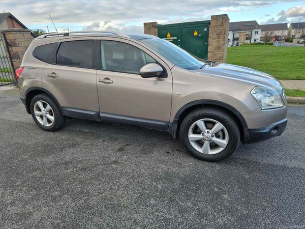 Nissan Qashqai+2 Hatchback, Diesel, 2009, Brown