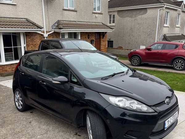Ford Fiesta Hatchback, Diesel, 2011, Black