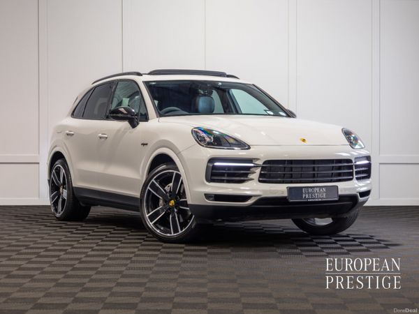 Porsche Cayenne SUV, Petrol Plug-in Hybrid, 2022, Grey