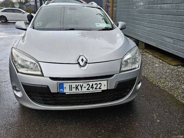 Renault Megane Estate, Diesel, 2011, Silver