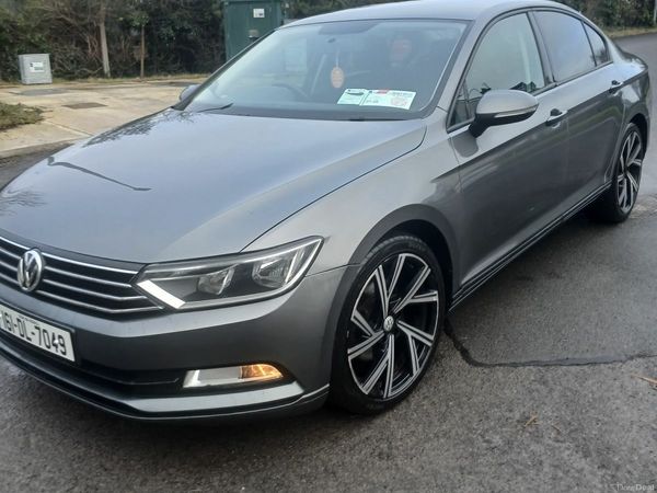 Volkswagen Passat Saloon, Diesel, 2016, Grey