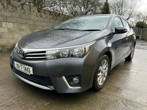 Toyota Corolla Saloon, Diesel, 2016, Grey