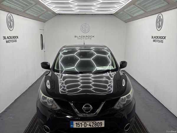Nissan Qashqai Hatchback, Diesel, 2015, Black