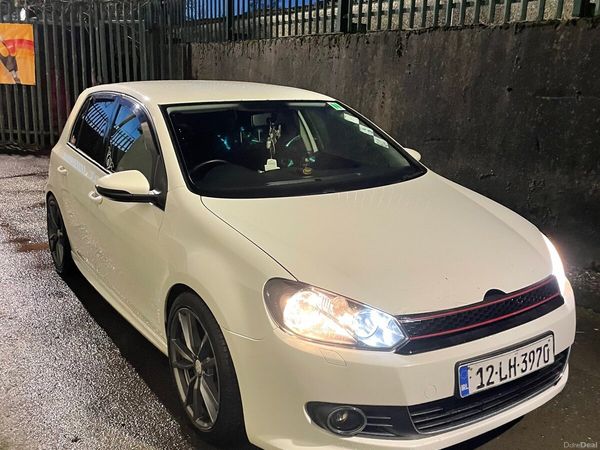 Volkswagen Golf Hatchback, Diesel, 2012, White