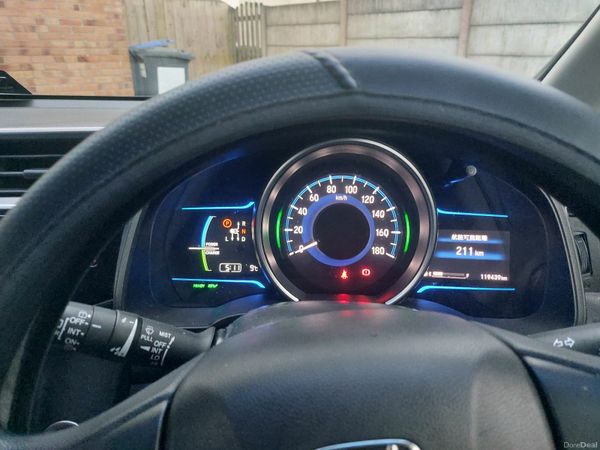 Honda Fit Hatchback, Petrol Hybrid, 2015, Silver