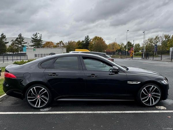 Jaguar XF Saloon, Diesel, 2017, Black