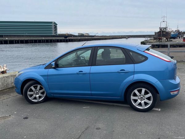 Ford Focus Hatchback, Diesel, 2010, Blue