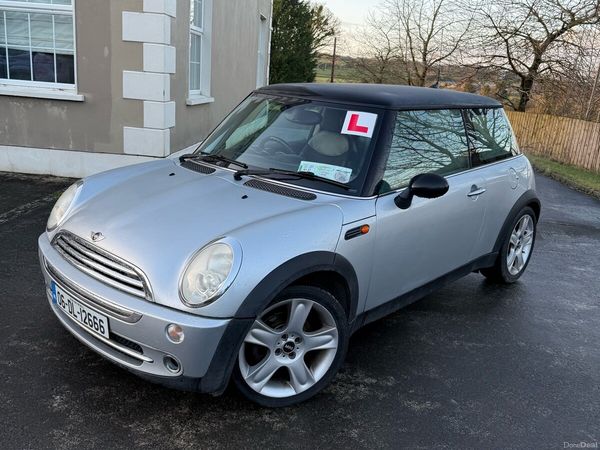 Mini Cooper Hatchback, Petrol, 2006, Silver