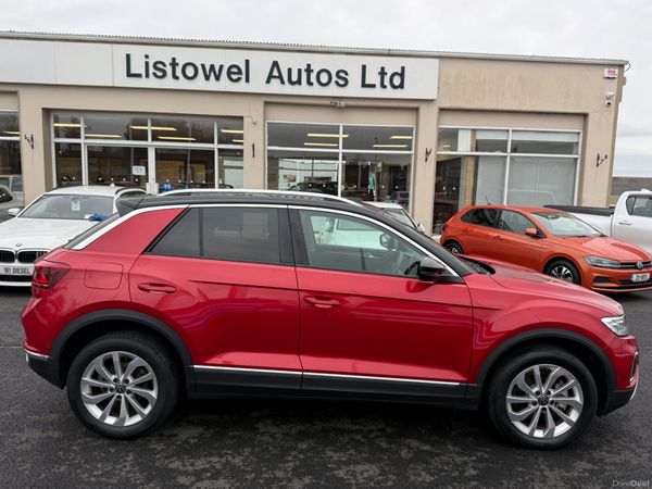 Volkswagen T-Roc SUV, Diesel, 2023, Red