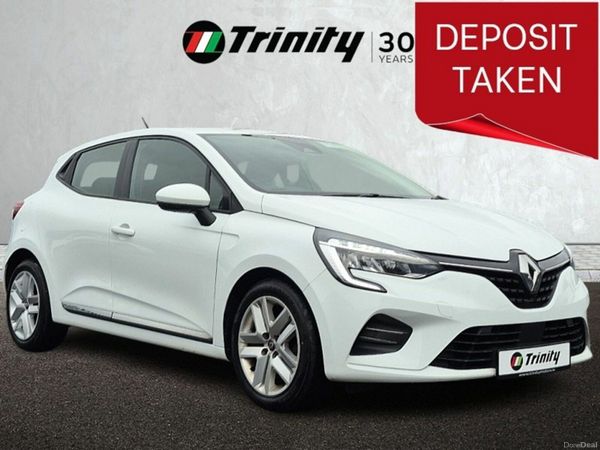 Renault Clio Hatchback, Petrol, 2020, White