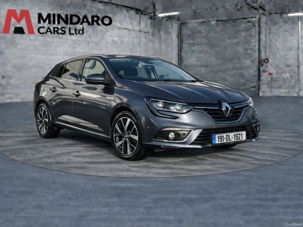 Renault Megane Saloon, Diesel, 2019, Grey