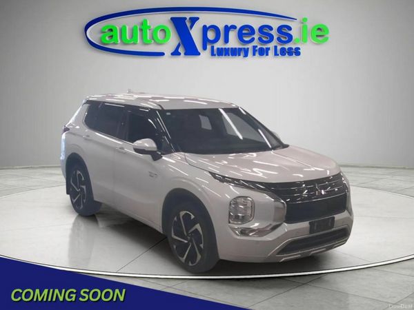 Mitsubishi Outlander SUV, Petrol Plug-in Hybrid, 2023, White