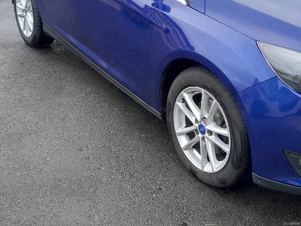Ford Focus Hatchback, Diesel, 2016, Blue