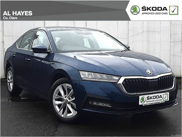 Skoda Octavia Saloon, Diesel, 2023, Blue