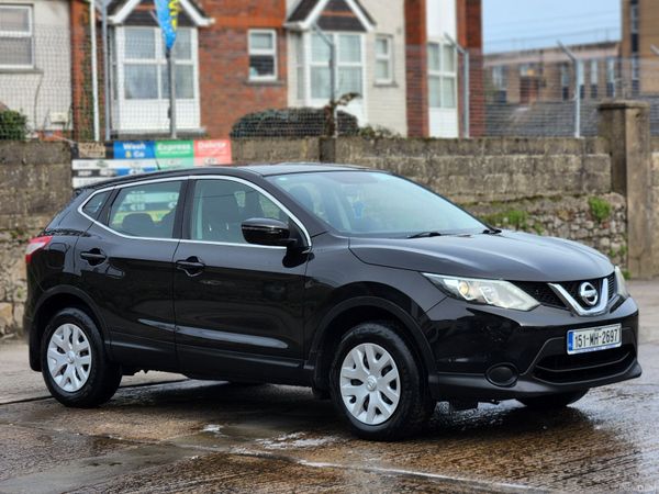 Nissan Qashqai Hatchback, Diesel, 2015, Black