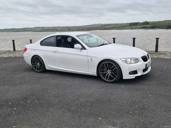 BMW 3-Series Coupe, Diesel, 2013, White