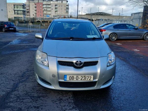 Toyota Auris Hatchback, Petrol, 2008, Silver