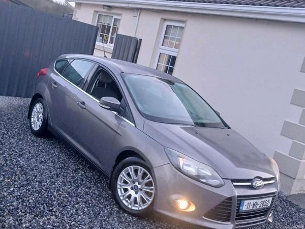 Ford Focus Hatchback, Diesel, 2011, Brown