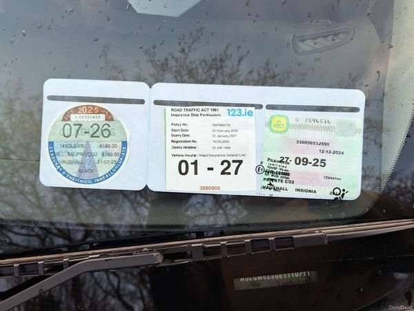 Vauxhall Insignia Hatchback, Diesel, 2014, Black