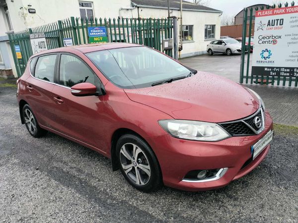 Nissan Pulsar Hatchback, Diesel, 2016, Red