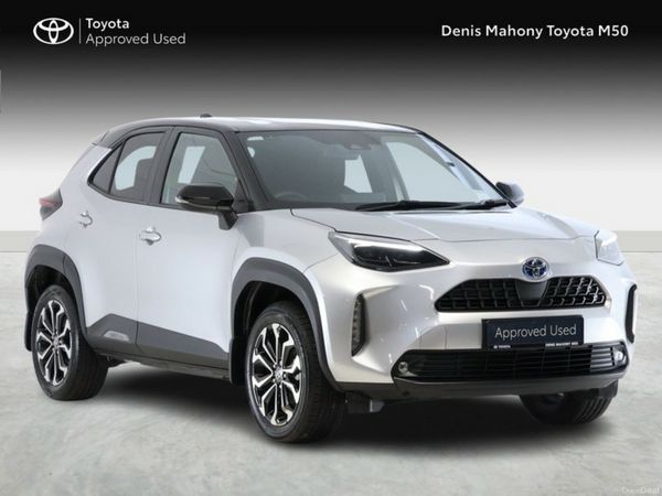 Toyota Yaris Cross SUV, Petrol Hybrid, 2022, Silver