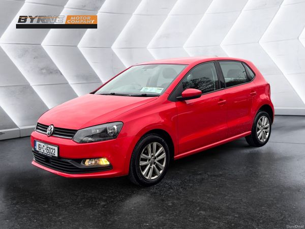 Volkswagen Polo Hatchback, Petrol, 2016, Red