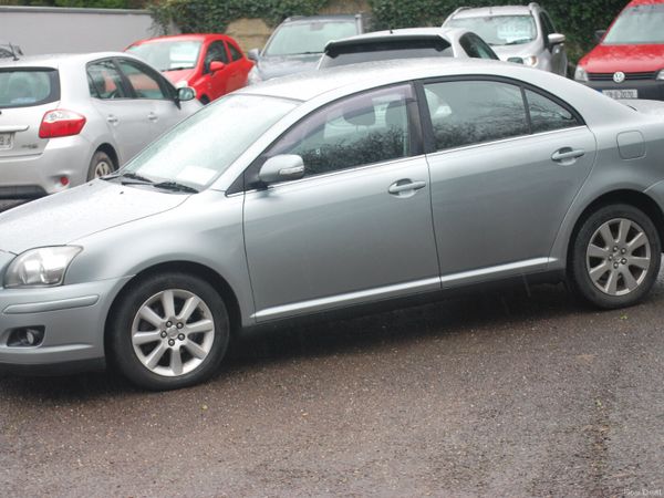 Toyota Avensis Saloon, Petrol, 2008, Grey