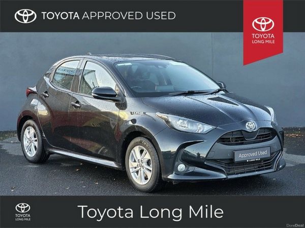 Toyota Yaris Hatchback, Petrol Hybrid, 2023, Black