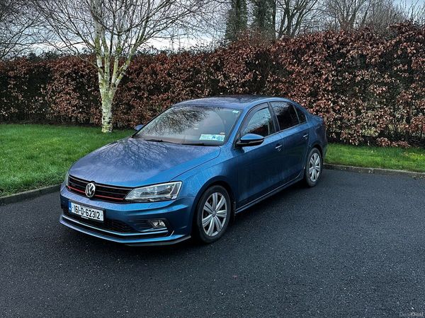 Volkswagen Jetta Saloon, Diesel, 2016, Blue