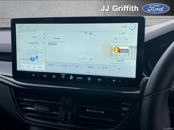 Ford Focus Hatchback, Petrol, 2025, Grey