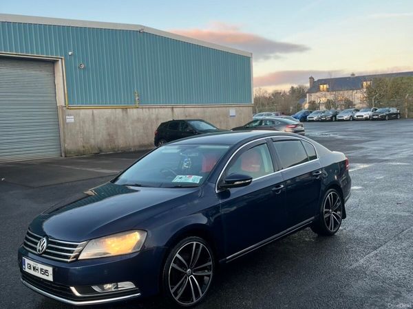 Volkswagen Passat Saloon, Diesel, 2013, Blue