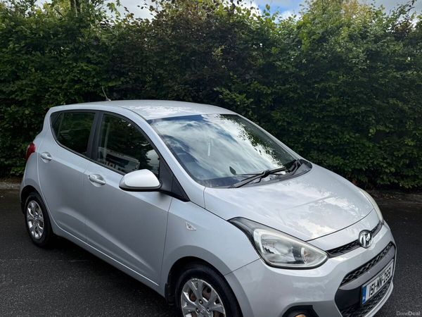Hyundai i10 Hatchback, Petrol, 2015, Silver