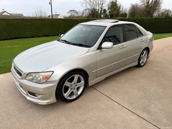Lexus IS Saloon, Petrol, 2003, Silver