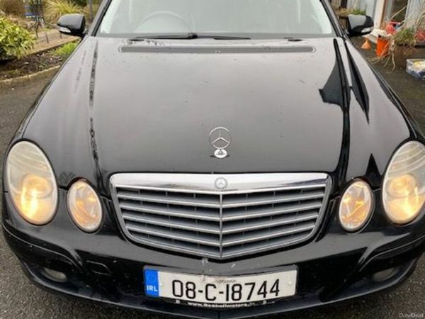 Mercedes-Benz E-Class Saloon, Petrol, 2008, Black