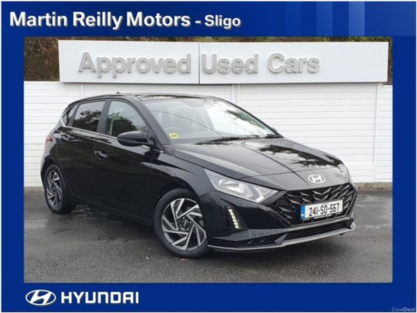 Hyundai i20 Hatchback, Petrol, 2024, Black