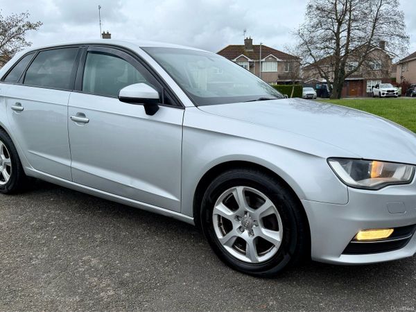 Audi A3 Hatchback, Diesel, 2014, Silver