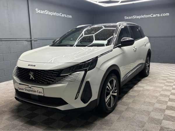 Peugeot 5008 MPV, Diesel, 2023, White