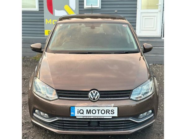 Volkswagen Polo Hatchback, Petrol, 2014, Brown